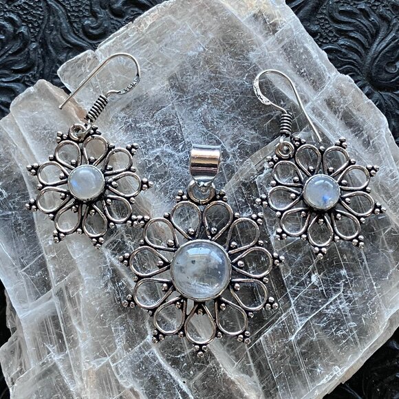 Rainbow Moonstone Crystal Gemstone Pendant and Earrings Set - Picture 6 of 8